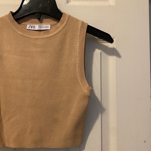 Zara Ribbed High Neck Tank Top - Picture 3 of 7